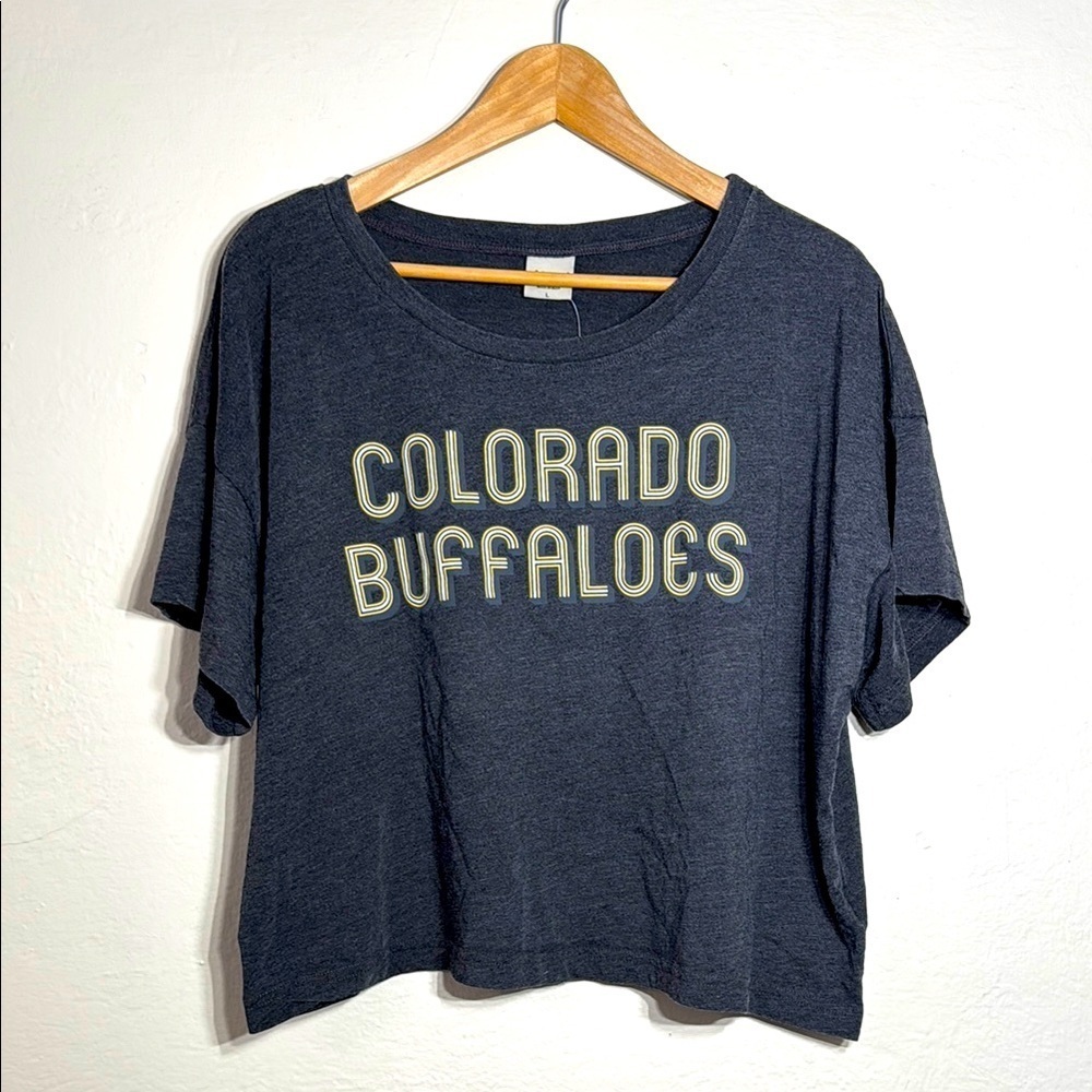 NWT Wmns Colorado Buffaloes Gray Short Sleeve T-Shirt Relaxed Fit Retro Sz Large
